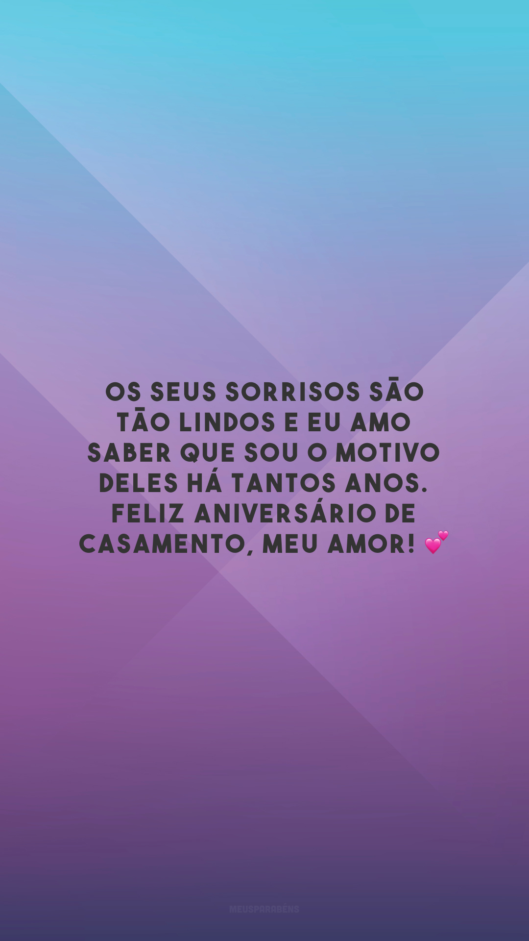 Os seus sorrisos são tão lindos e eu amo saber que sou o motivo deles há tantos anos. Feliz aniversário de casamento, meu amor! 💕