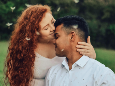 30 frases de 8 meses de casados que celebram as bodas de pompom