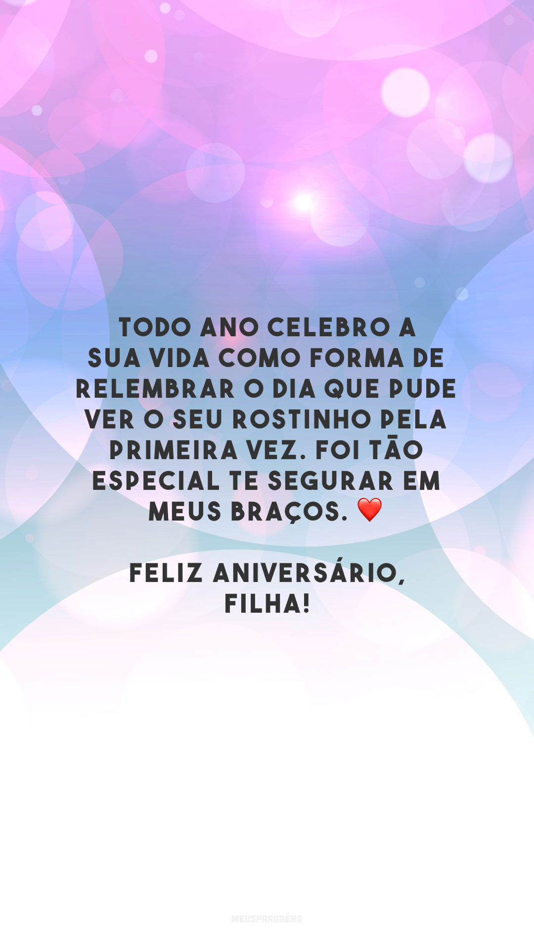 Todo ano celebro a sua vida como forma de relembrar o dia que pude ver o seu rostinho pela primeira vez. Foi tão especial te segurar em meus braços. ❤️ Feliz aniversário, filha!