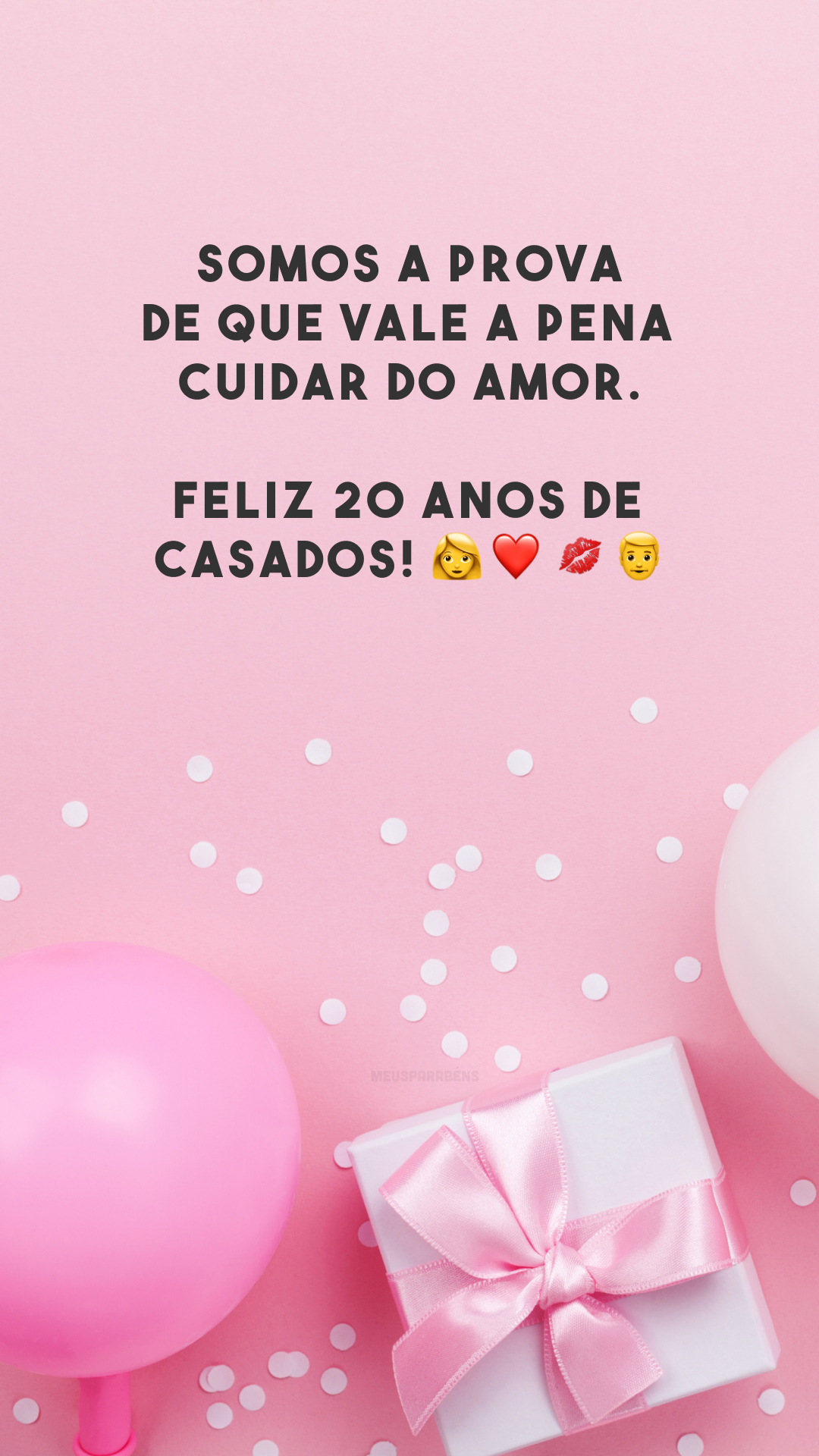 Somos a prova de que vale a pena cuidar do amor. Feliz 20 anos de casados! 👩‍❤️‍💋‍👨